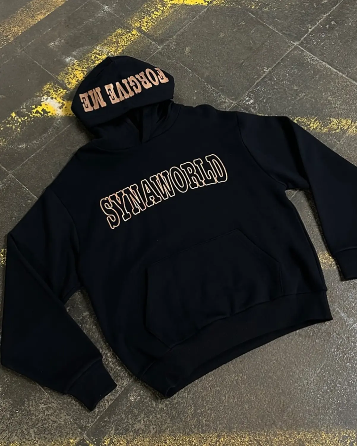 syna-world-hoodie-promo-banner